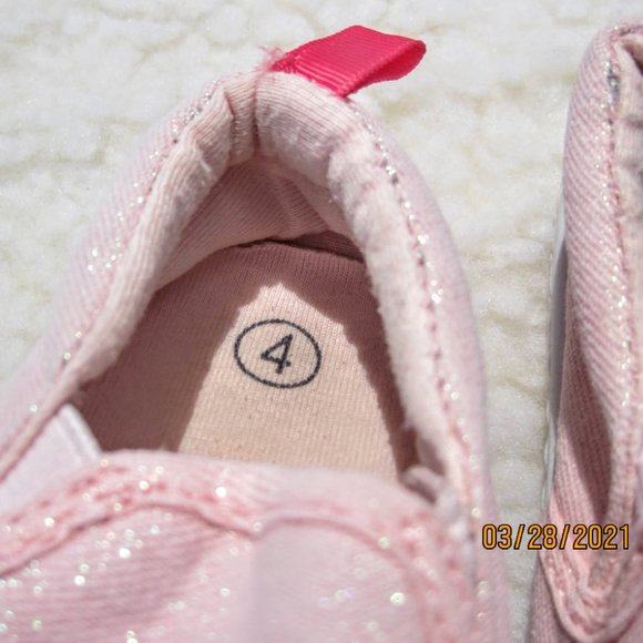 Bundle of Size 4 Girls Shoes - Picture 11 of 12